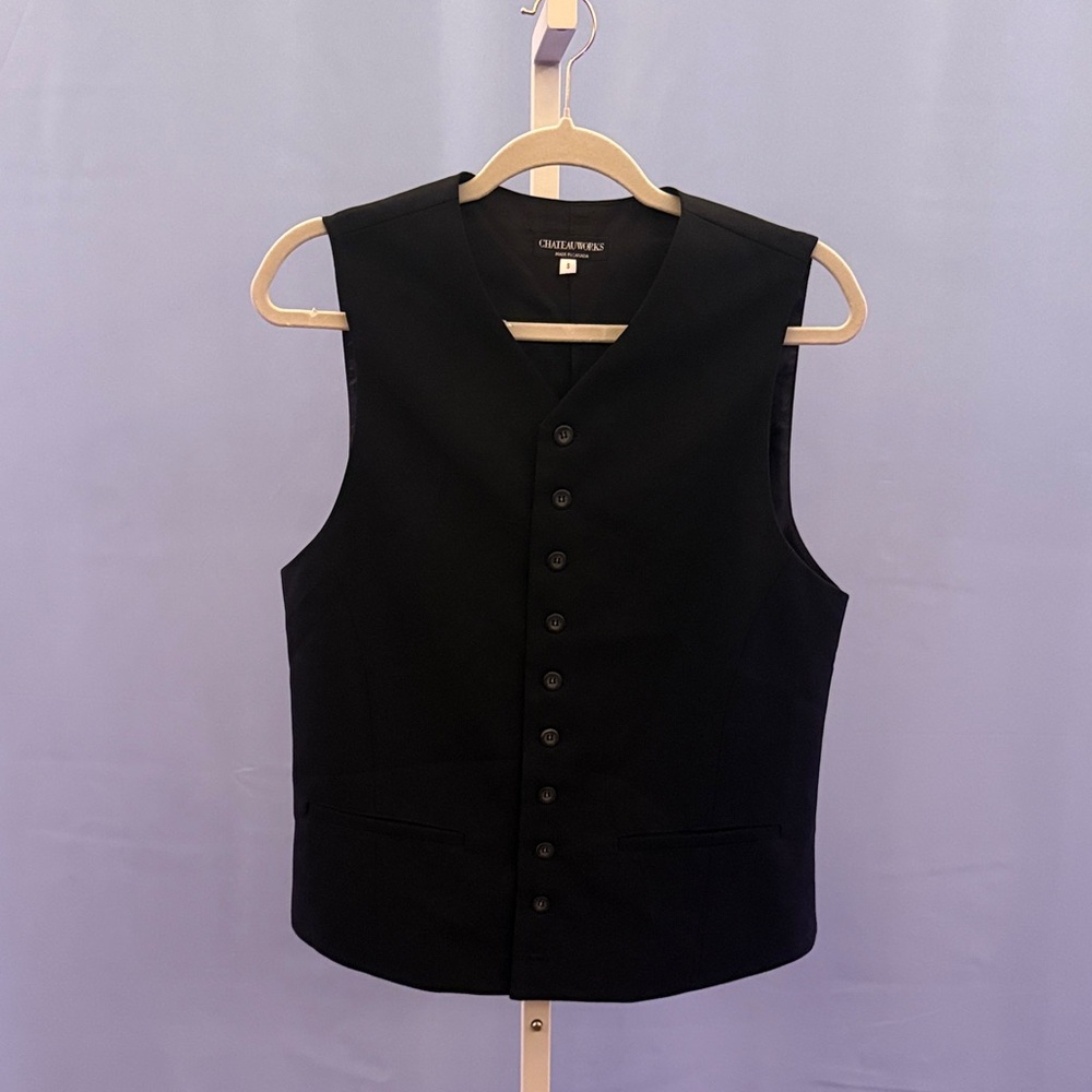 055 VINTAGE CHATEAUWORKS Made in Canada Vest